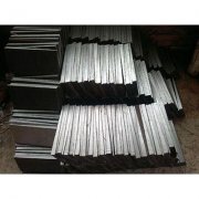 斜铁